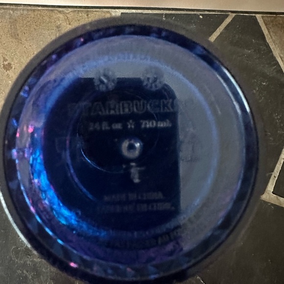 Starbucks Limited Edition Holiday 2023 Venti 24oz Blue Cold Cup. - Picture 5 of 5